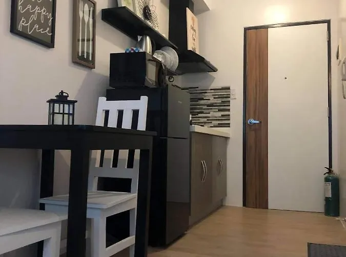 Hostal Richguy Crib At Studio A By Filinvest *